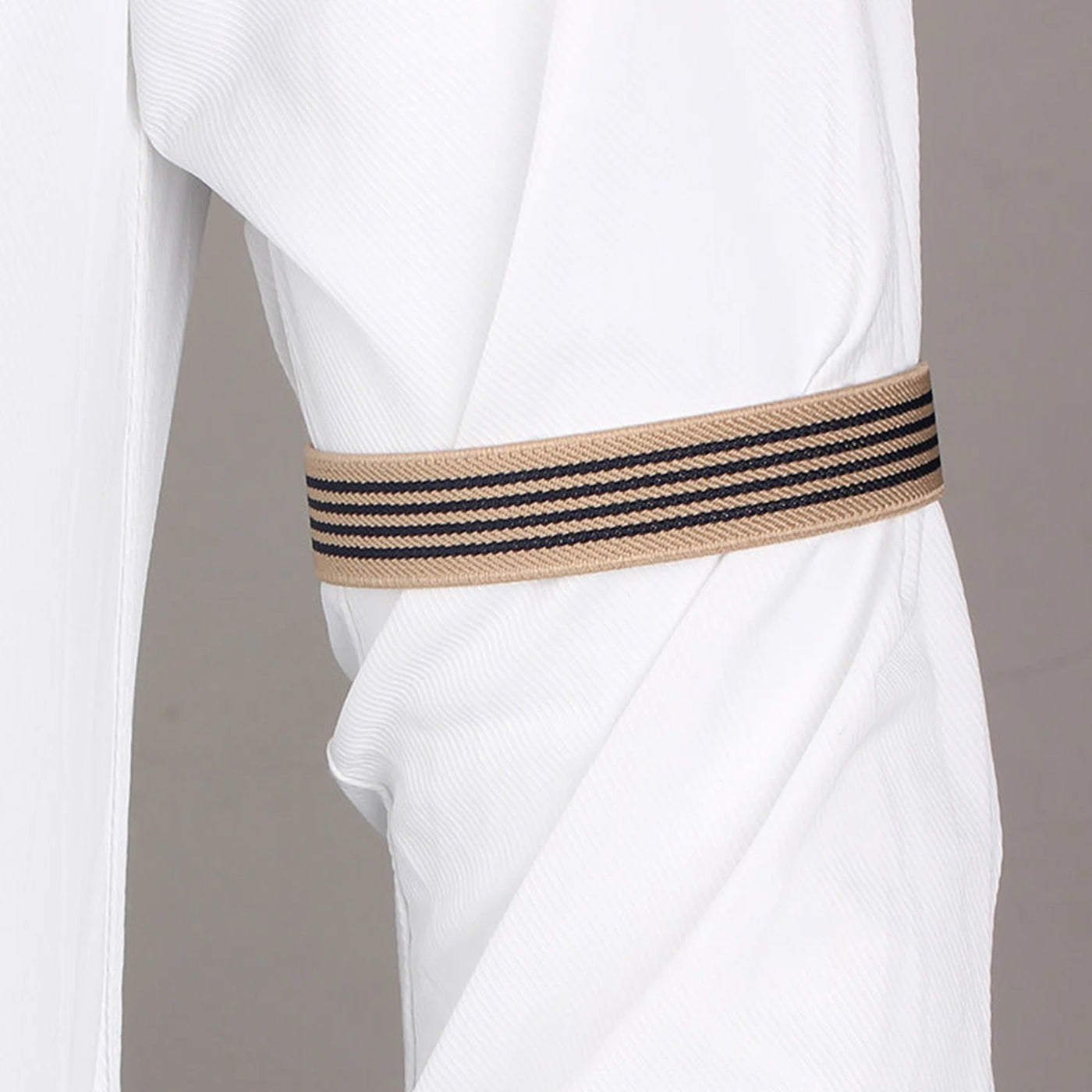 Women’s and Men’s Fashion Adjustable Arm Cuffs, Elastic Bands for Party or Wedding